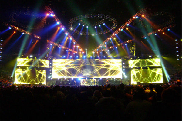 Light Weight Indoor LED Screen Rental , P2.976 LED Backdrop Screen For Stage