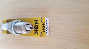 China NGK Spark Plug for Car,OEM BKR6EK on sale