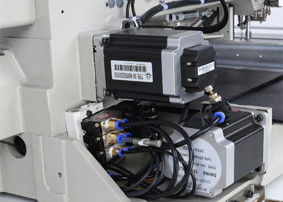 300 X 200mm Quick Release Clamp , Tailoring Machine Accessories For Glove