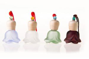 China FDA Car Vent Perfume Glass Bottle With Hanging Rope on sale