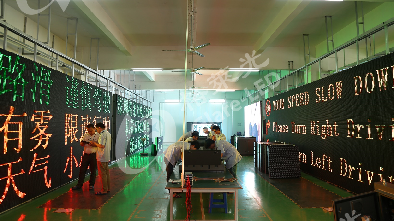 16x8 Resolution LED Display Revolutionize Your Railway Station Subways Guiding Signage