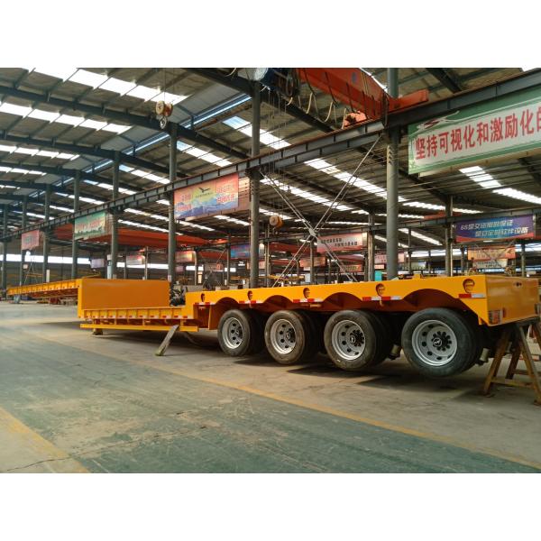 Semi-Trailer 4 Axles 13.73m 75 Tons 80ton Lowbed Flat Low Bed Loader in Qatar