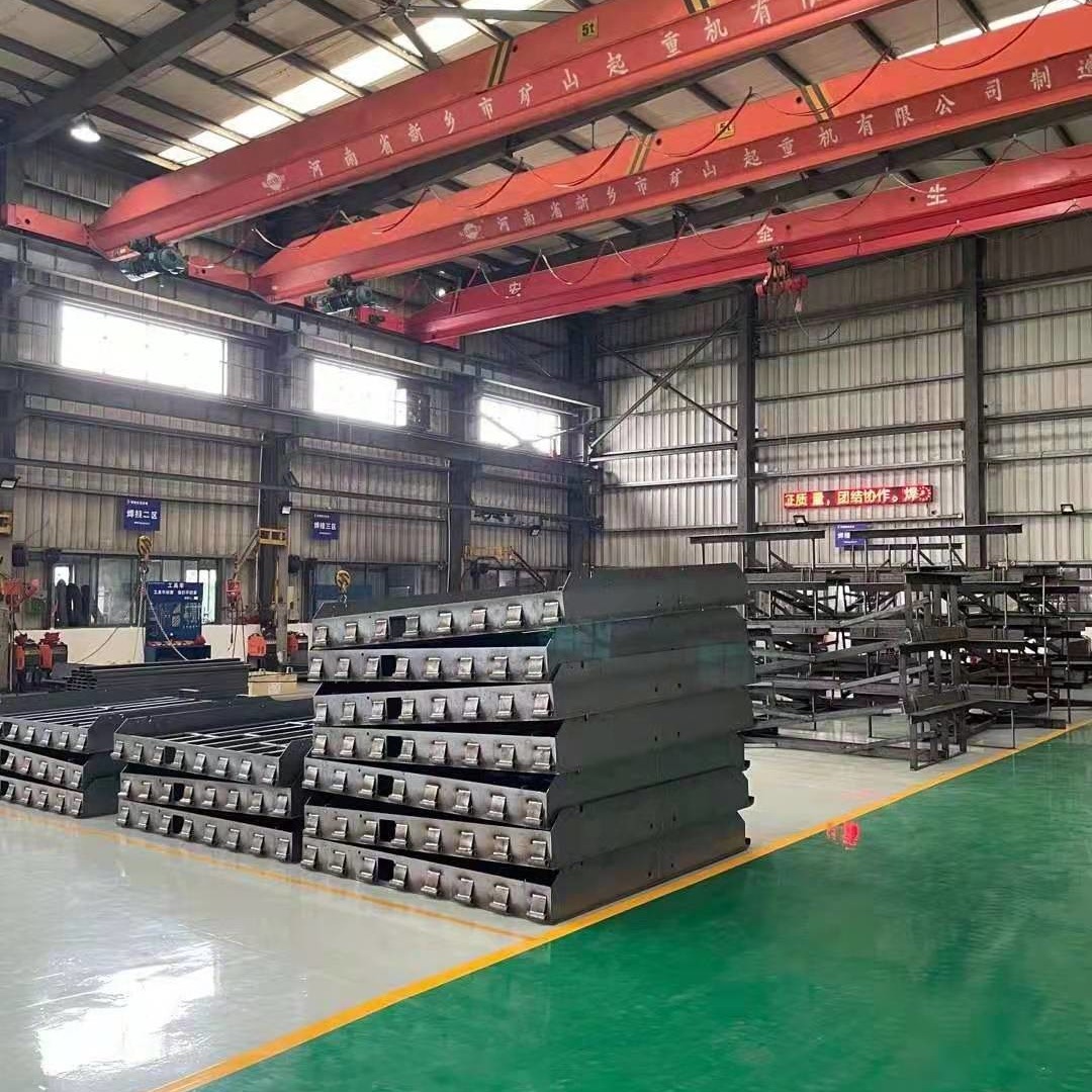 Wholesale Push Button Electric Automatic Hydraulic Dock Levelers , Loading Bay Dock Levellers from china suppliers
