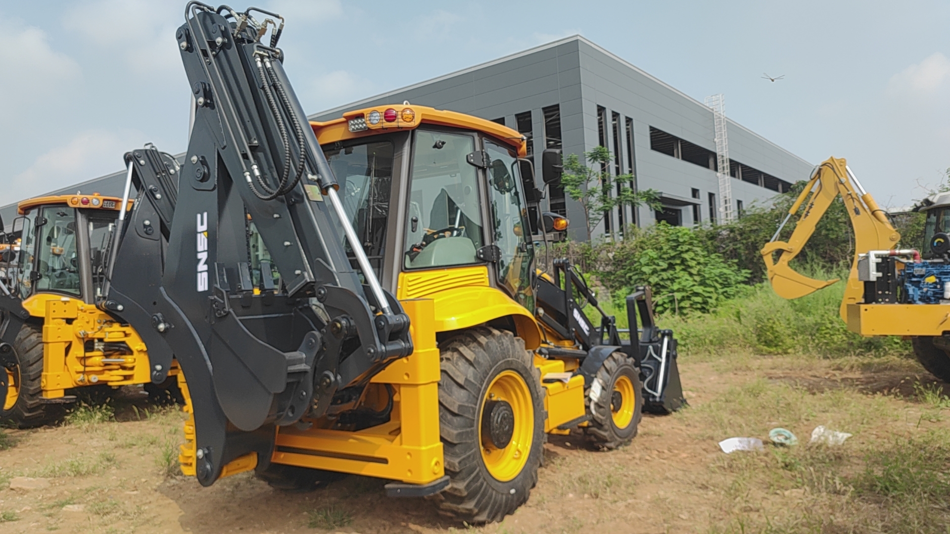 4280mm Max. Digging Depth 4WD Compact Loader Backhoe with Front End Loader and ROPS Cab