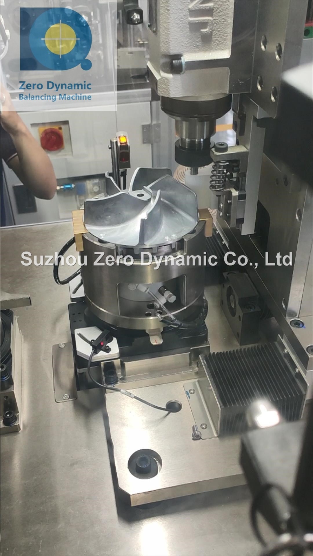 Power Tool Impeller Automatic Balancing Machine Two Station Vertical Water Pump Impeller Balancer