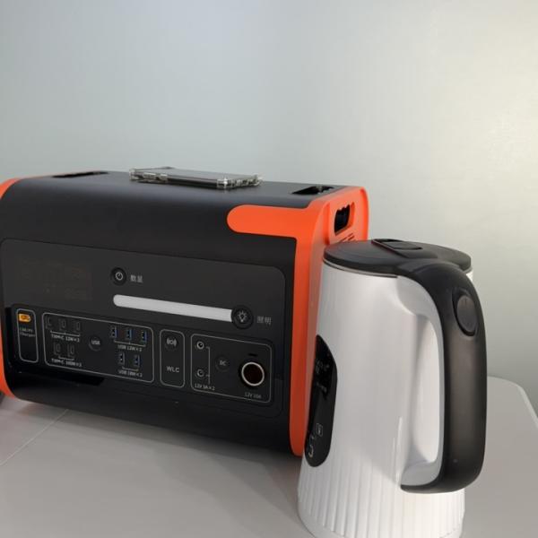 2200W Emergency Power Reserve 3000W 4000W 5000W Portable Energy Storage Power Station