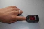 Digit Fingertip Pulse Oximeter SpO2 Value Display For Oxygen Saturation