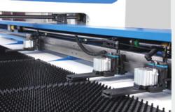 China 200KN 300KN Automatic Hole Punching Machine , CNC Hydraulic Turret Punch Press on sale