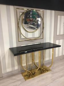 China Black Marble Console Table Handmade Luxury Dining Room Furniture on sale