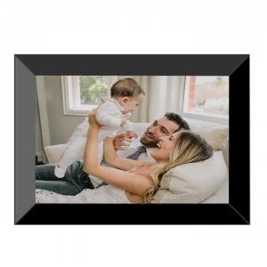 Wholesale RoHS 10.1 Smart WiFi Photo Frame , 1280x800 Digital Smart Picture Frame from china suppliers
