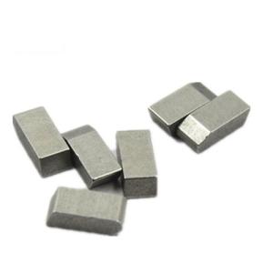 China K10/K20/K30/K05/P40 Alloy Tungsten Carbide Teeth , Cemented Carbide Tool Tips on sale