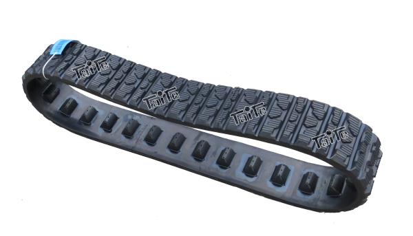 Quality Less Vibration Continuous Rubber Track For Mini Diggers Unique Treadbar Pattern for sale