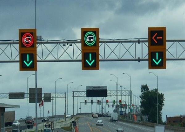 Quality DIP type Red Cross Green Arrow LED Lane Control Signs Roadway Indicator for sale