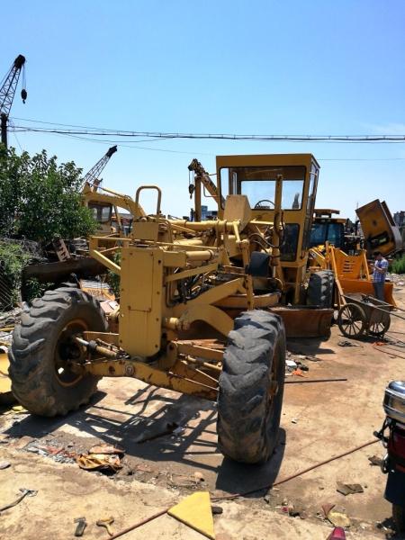 Quality Used motor grader komatsu grader GD511A GD605R GD405R GD405A for sale