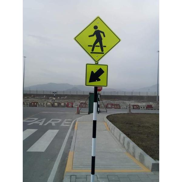 Roadway Safety Reflective Road Sign Board With Aluminium Sheet Material
