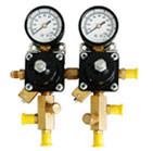 Wholesale Medical Gas Flow Regulators Double Gauge Pressure Reducing Valve For Ventilator from china suppliers
