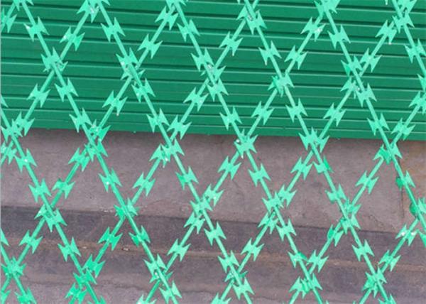 Quality Sprayed Welded Square Hole Razor Mesh Fence 10X15 Razor Blade Barbed Wire for sale