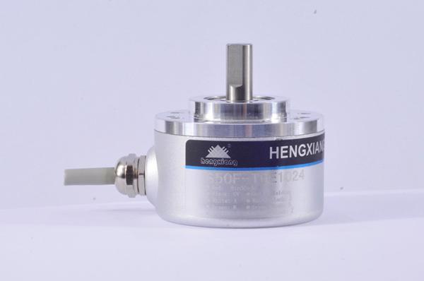 Quality Outer Diameter 50mm S50 Solid Shaft Encoder With Socket 2500 Resolution NPN Output NOC-S1024-2MD encoder for sale
