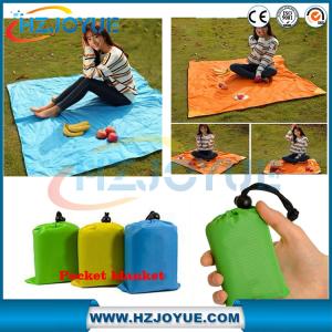 China Factory detect sell Wholesale customized ultra-thin pocket folding blanket waterproof Folding Pocket-Size Blanket on sale
