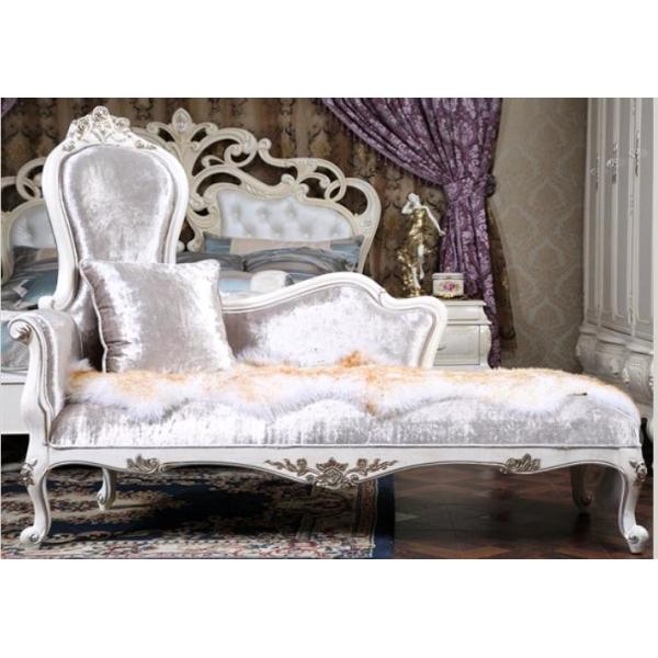 Wood Carved French Antique Luxury Chaise Lounge Golden White