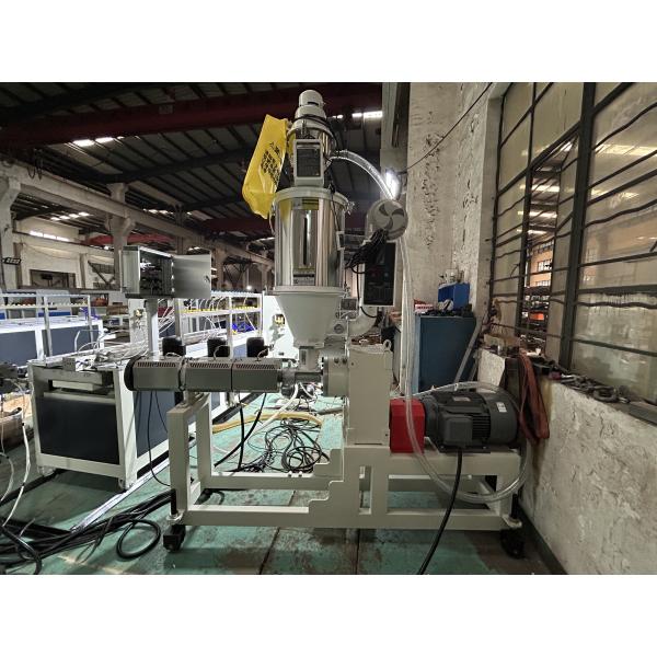 Black PVC Supermarket Profile Production Line Single Screw Extruder Profile Extrusion Line
