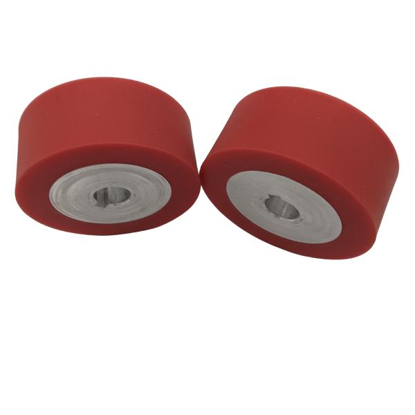 High Pressure Resistance Rubberized Feed Rollers For Protection Suit Raincoat Manufacturing Process