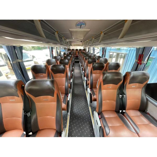 44 Seats Used Commercial Buses , Used Tourist Bus With 2 Doors / WP7.270E51 Engine