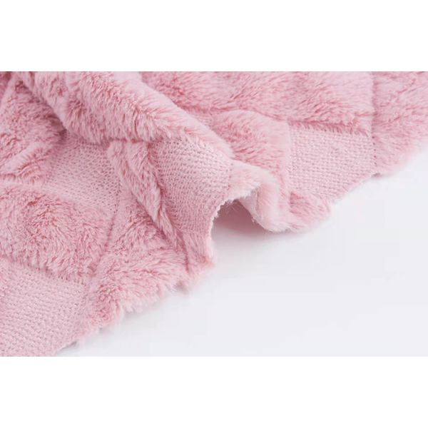 Recycled 100% Polyester Fur Velvet Plush Fabric PV Velvet Embroidery Stripe Quilting Plush Fabric for Clothing Pillows