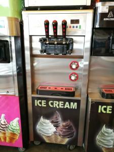 Wholesale Commercial Ice Cream Machine Soft Serve Freezer R22 Refrigerator Capacity 18-23L/h from china suppliers