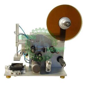 China Semi-Auto Self-Adhesive Square / Flat Water Glass Bottle Labeling Machine on sale