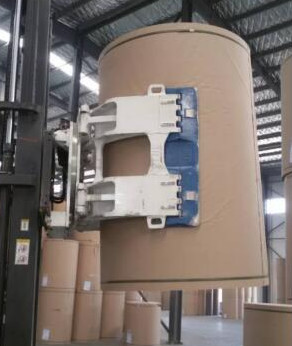 2000kg 2 Ton Forklift Paper Roll Clamp For Toyota