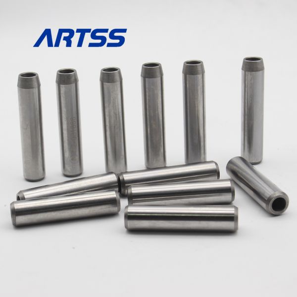High Quality ME031888 Diesel Engine Parts 6D16T 6D16 Intake Exhaust Valve Guide For Mitsubishi Excavator Spare Parts