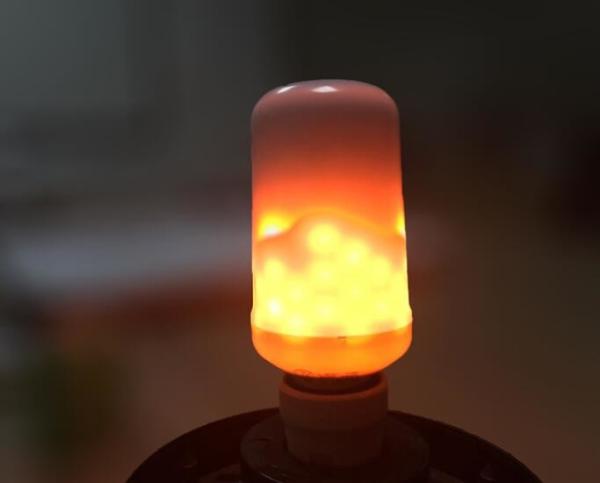 Quality LED Flame Bulb 5W flame bulb table LED flicker flame candle light bulb warm color led flame bulb for decroation for sale
