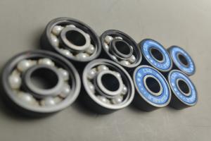 Wholesale Roller Skating 608 Ceramic Bearings With Color Rubber Seal No Lubrication Peek Cage from china suppliers