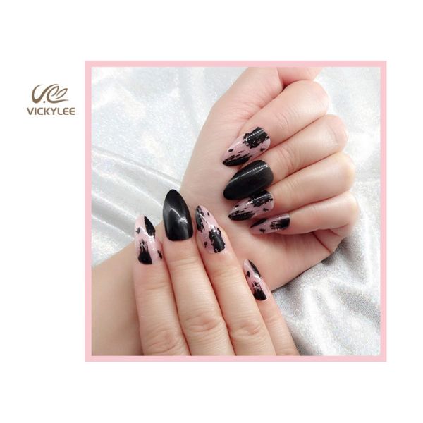 Marbling DIY Fake Nails With Glitter