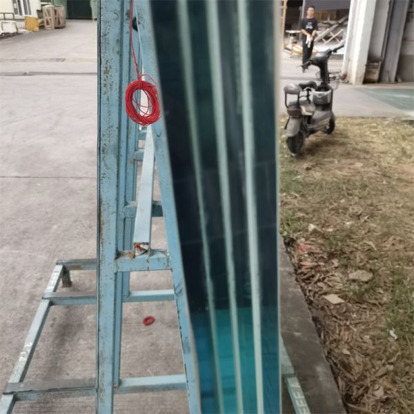 PC TPU Bulletproof Glass 10+10+10mm Thick Laminted Glass Bullet-resistant Glass