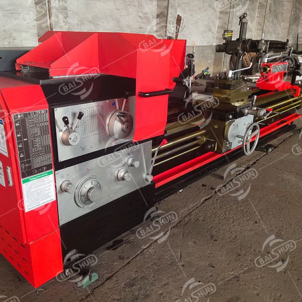 Gap Type Conventional CW6263 Metal Turning Horizontal Lathe Machine
