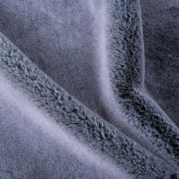 Medium Weight Faux Rabbit Fur Fabric in Any PANTONE Color for Garments Scarf Blankets