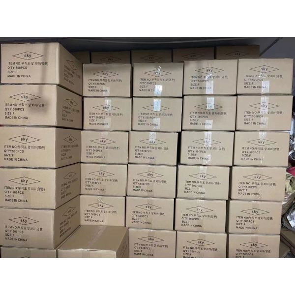 Modern Kitchen Tools And Utensils Damask Linen Tablecloth Napkin Placemat