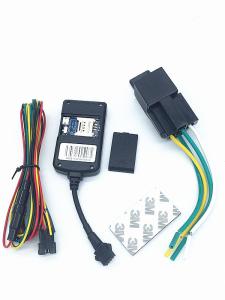 China Black High Sensitive Auto Gps Tracking Device Built - in GPS And GSM Antenna on sale