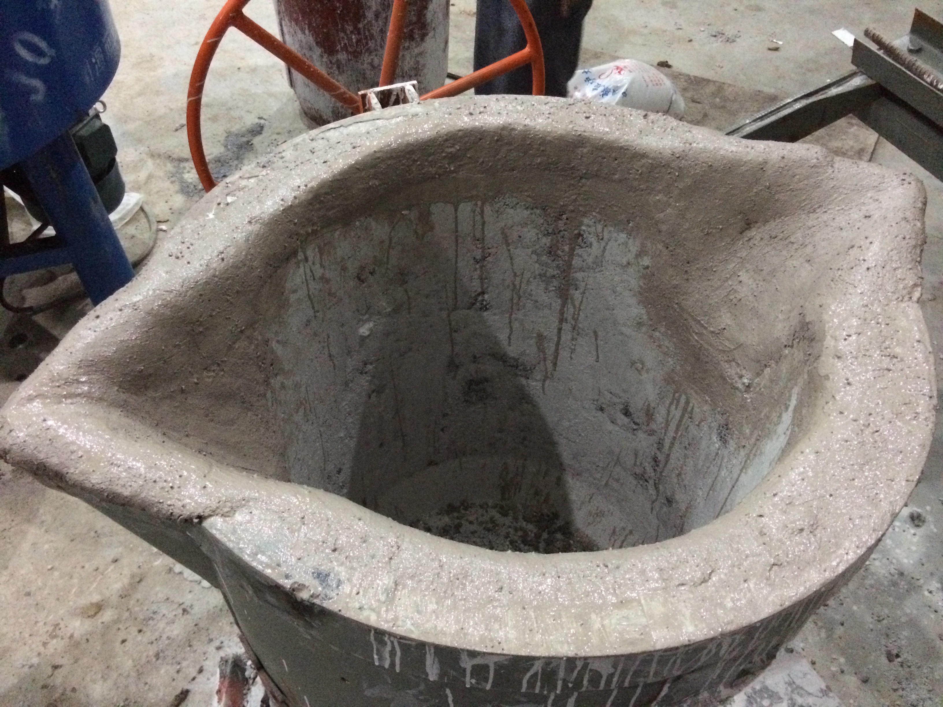 Wholesale Corundum Refractory for Ladle Hg-a Low Cement Al2O3 from china suppliers
