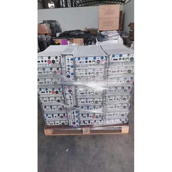 Ericsson Radio 2219 B8 Rrus Voor Remote Radio Unit Rru Radio Radio 2219 B1 161 721/1 Radio 4443 B1 B3 Krc 161 753/1