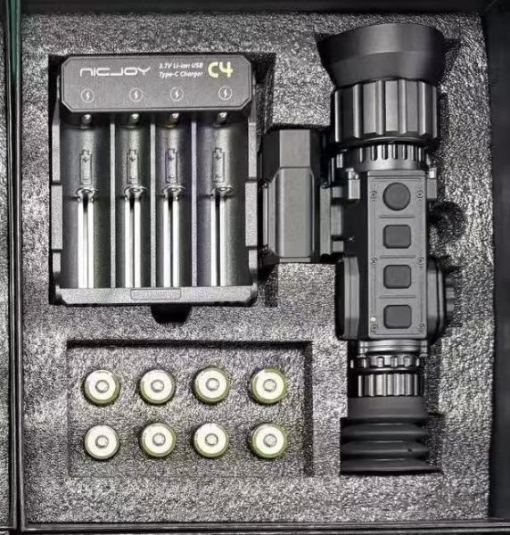 FW-ZN Highly Sensitive Thermal Imaging Monocular With Uncooled Microbolometer