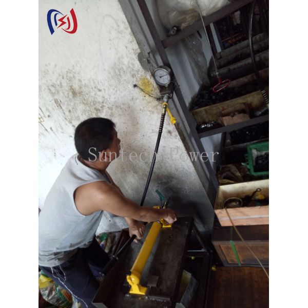 2Mpa 70Mpa Hydraulic Crimping Tools Manual Hydraulic Pump 15.5KG