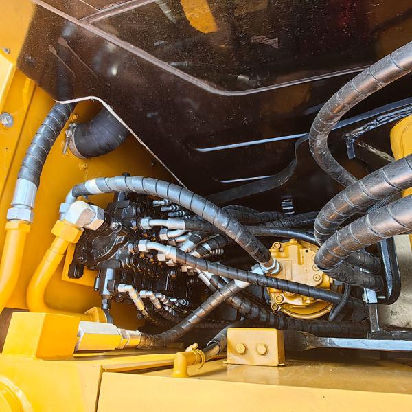 7.5 Ton Second Hand Mini Excavator Sany SY75 Earth Moving Digger