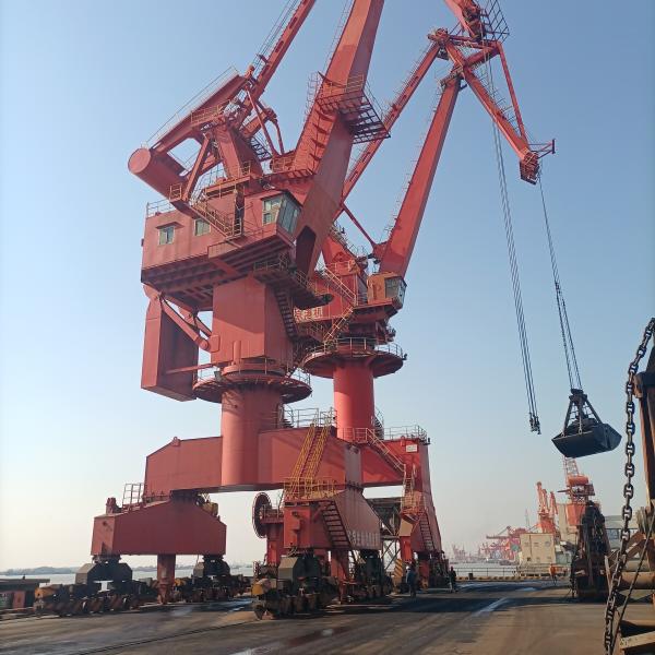 Standard Size ISO9001:2008 Coal Mining Slewing Ring Bearing and stacker bearing