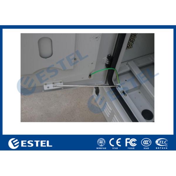 Air Ventilation Outdoor Power Cabinet With One Battery Shelf / 20U 19 ” Rack