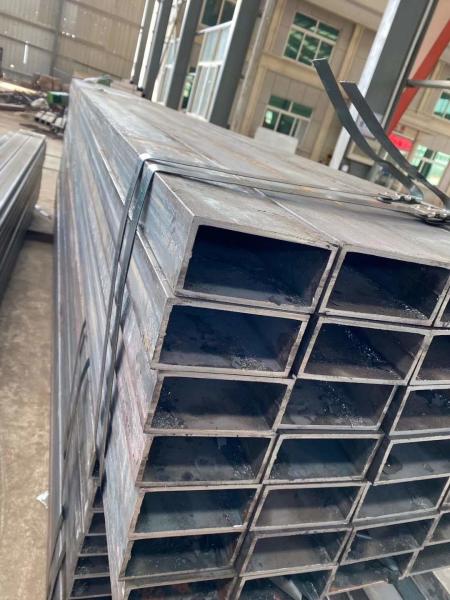 Q235B Rectangle Square Welded Tube Pipe Hollow Section API Certification