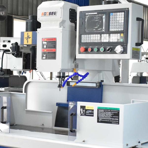 80 - 4500r/Min Spindle Speed Vertical CNC Machine 0.025/300mm Positioning Accuracy