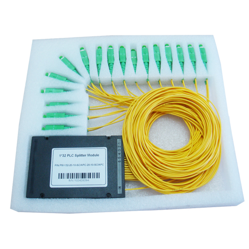 Wholesale Low insertion loss, low PDL 1 × 32 PLC SC / APC Fiber Optic Splitter from china suppliers